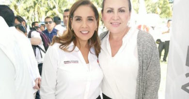 Mara Lezama Presidente Municipal del Municipio de Benito Juárez, entrega de Patrullas para la Secretaría de Seguridad Pública en el Asta Bandera de la Zona Hotelera, Km 5 en Cancún Quintana Roo Mara Lezama Presidente Municipal del Municipio de Benito Juárez, entrega de Patrullas para la Secretaría de Seguridad Pública en el Asta Bandera de la Zona Hotelera, Km 5 en Cancún Quintana Roo